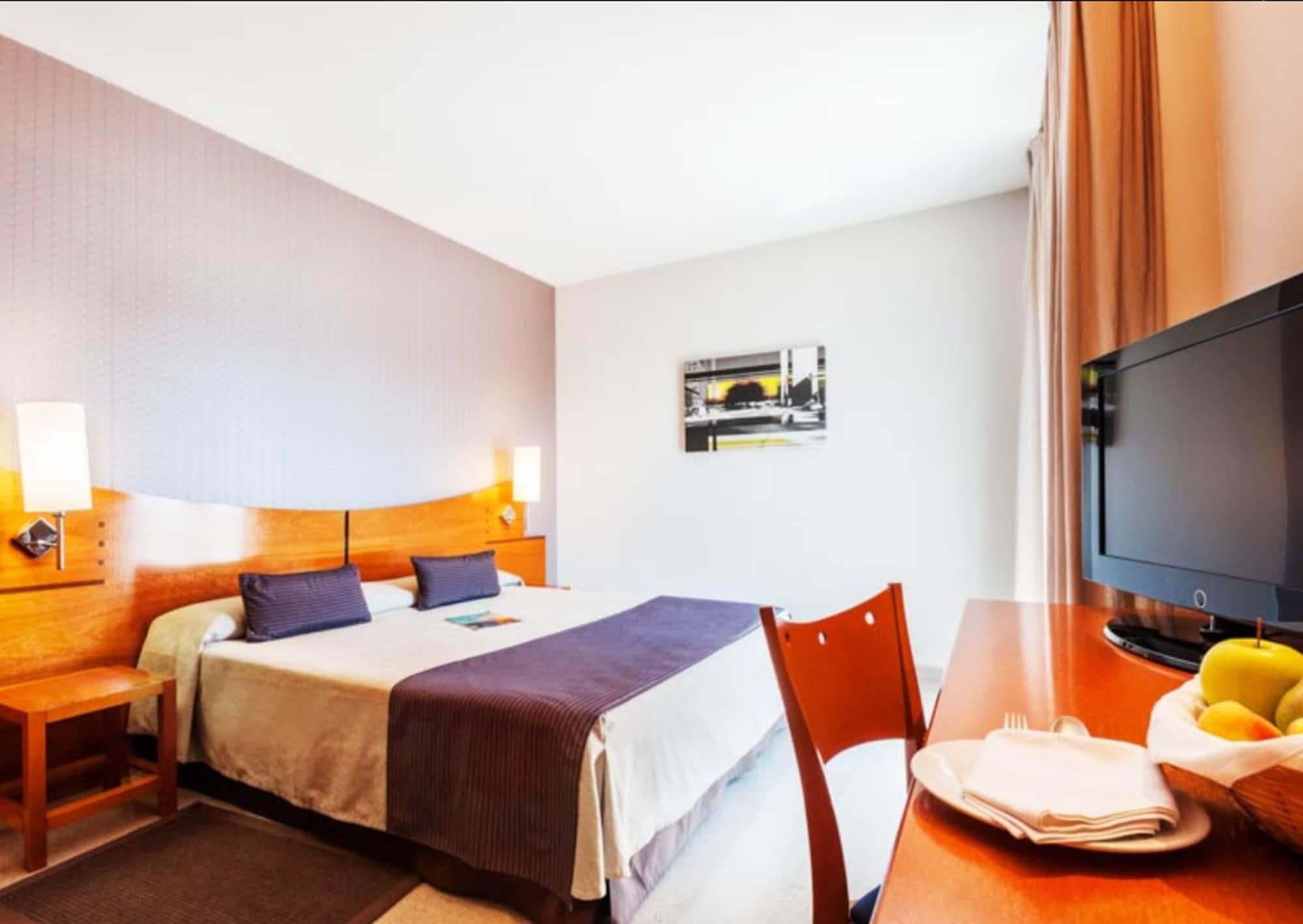 Hotel Гранольерс Экстерьер фото